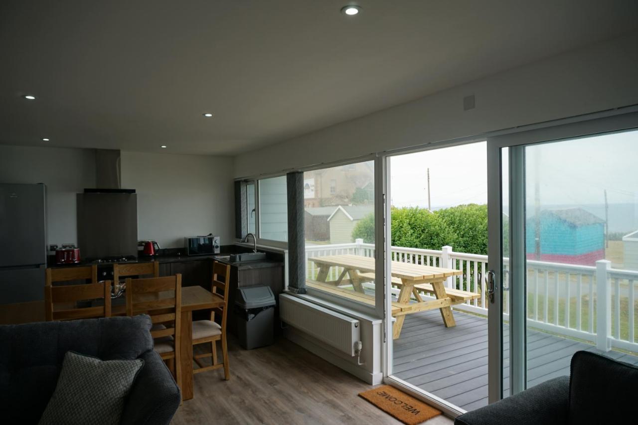 Deluxe Lundy View Villa With Sea Views 韦斯特沃德霍 外观 照片