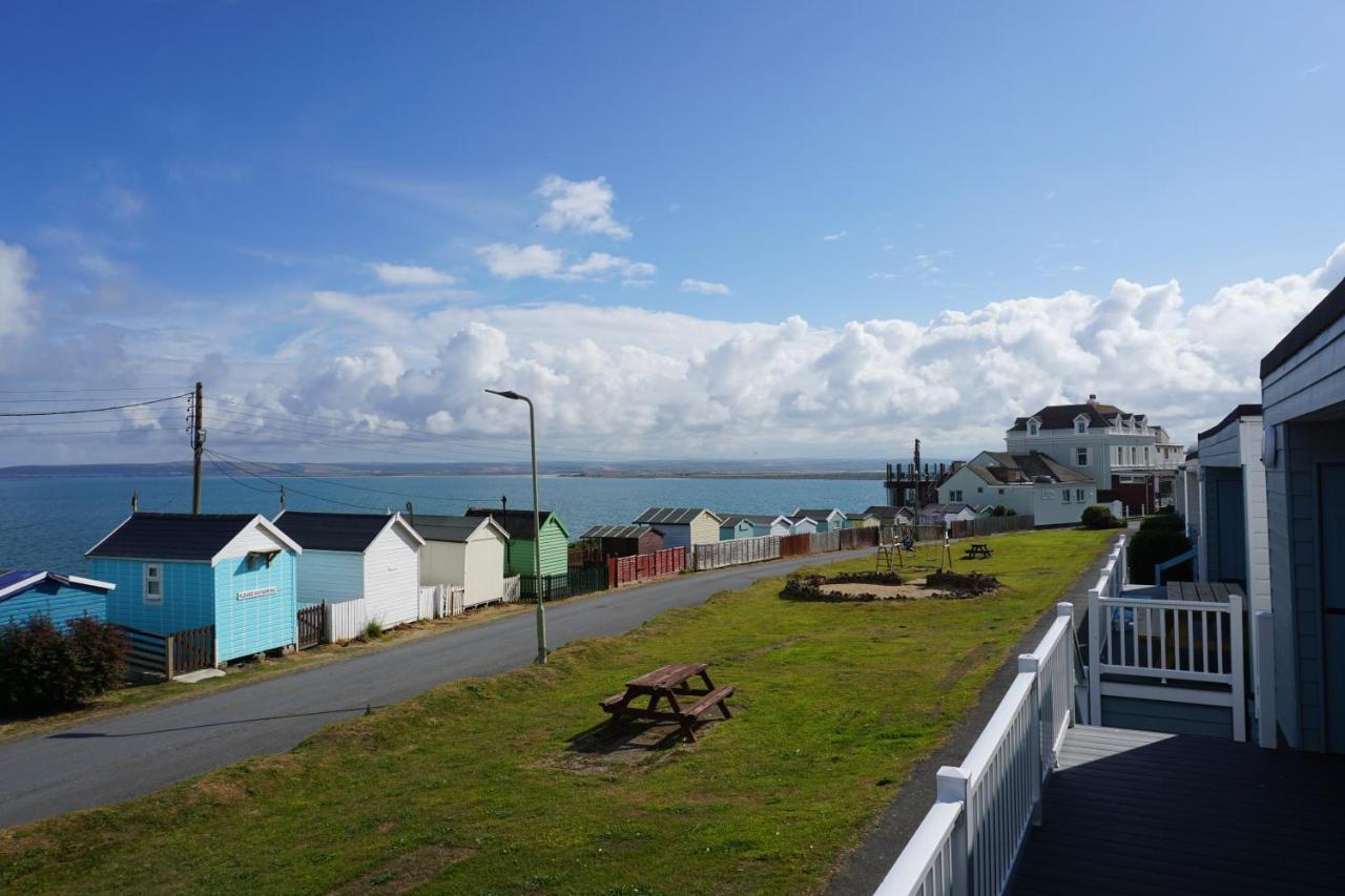 Deluxe Lundy View Villa With Sea Views 韦斯特沃德霍 外观 照片