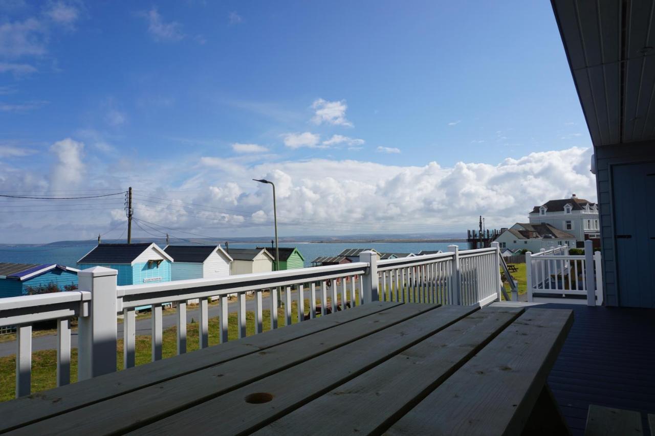 Deluxe Lundy View Villa With Sea Views 韦斯特沃德霍 外观 照片